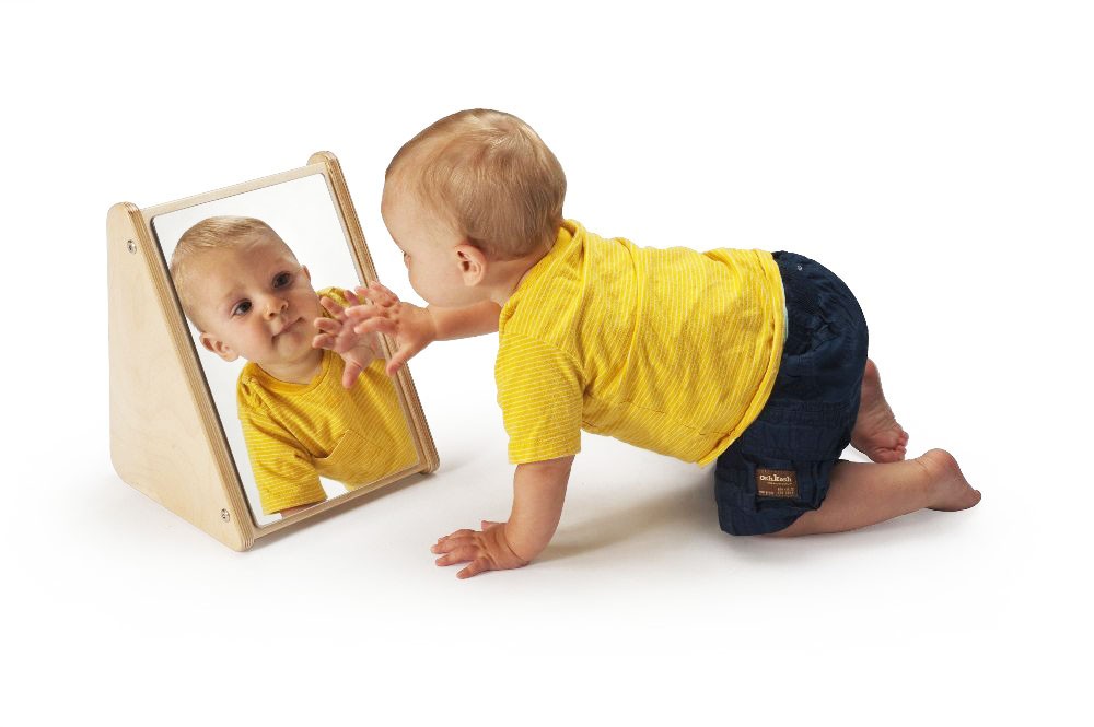 INFANT MIRROR STAND
