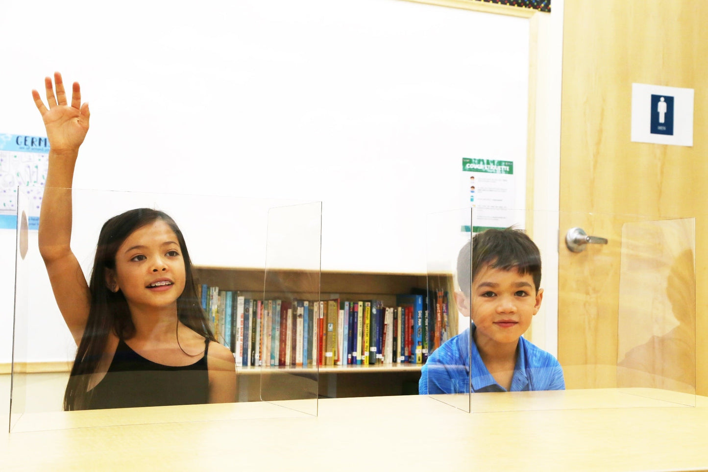 Schoobicle Clear Desk Divider